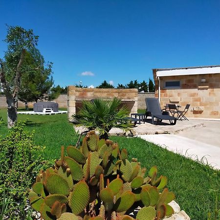 Il Giardino Deluxe Villa Lizzanello Luaran gambar