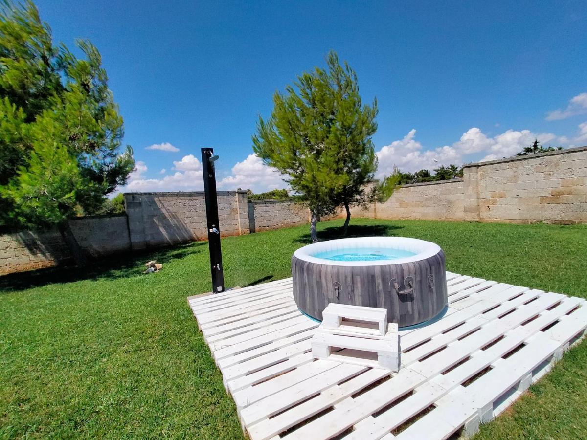 Il Giardino Deluxe Villa Lizzanello Luaran gambar